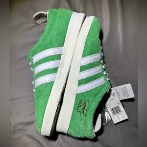 Adidas gazelle vintage new with tags no box men’s size 9